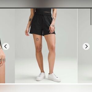 Lululemon cinchable waist 3.5 shorts
